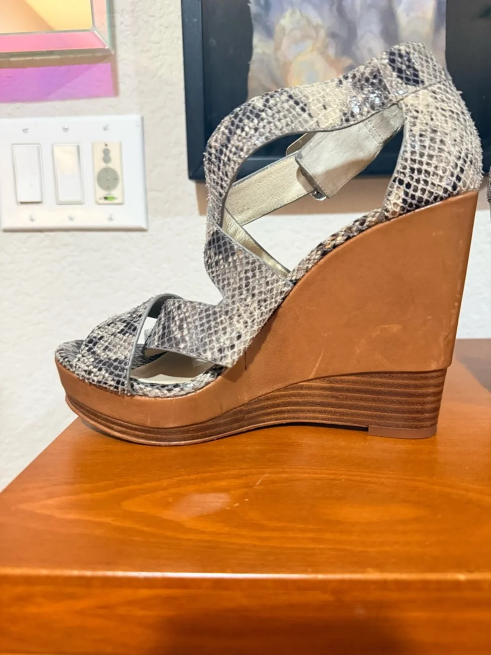 Michael Kors Snake-Print Wedge Sandal in Brown and Gray size 8 - Picture 3 of 6
